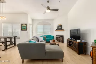 Photo #4: 6381648 Listing 