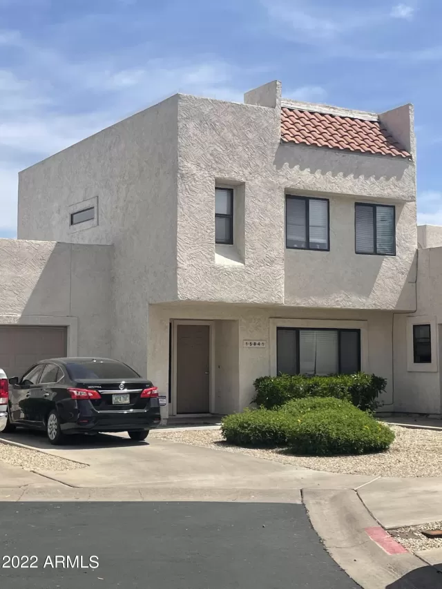 MLS: 6381901 Condo For Sale