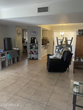 Photo #2: 6381901 Listing