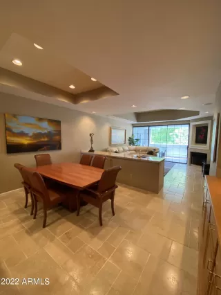 Photo #5: 6381925 Listing