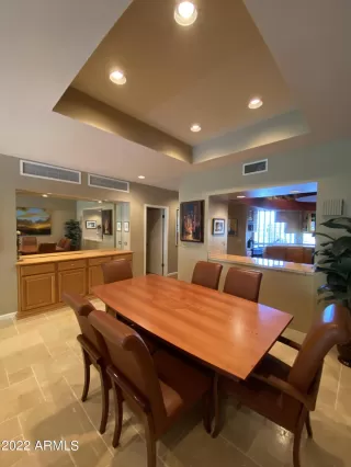 Photo #6: 6381925 Listing