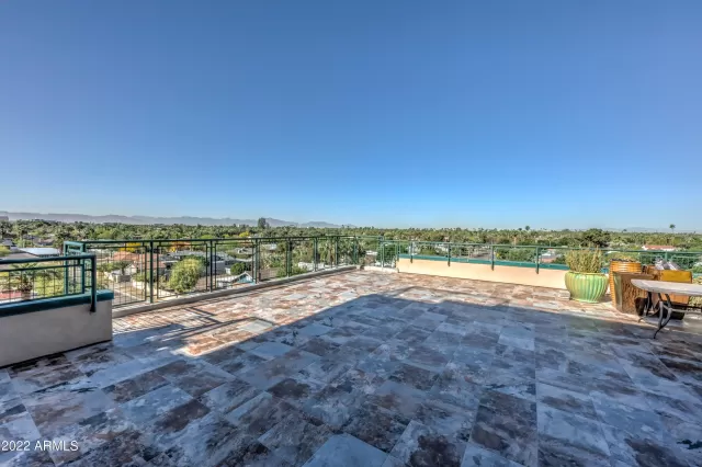 MLS: 6381942 Condo For Sale