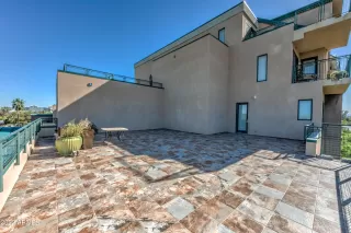 Photo #2: 6381942 Listing 