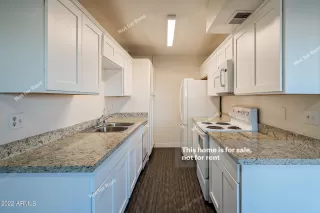 Photo #3: 6381952 Listing