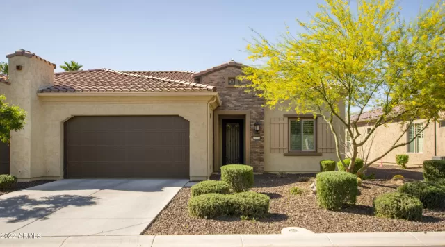 MLS: 6381969 Condo For Sale