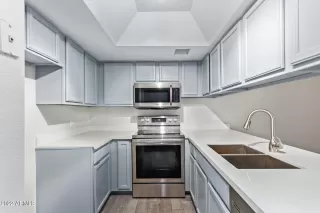 Photo #3: 6382058 Listing