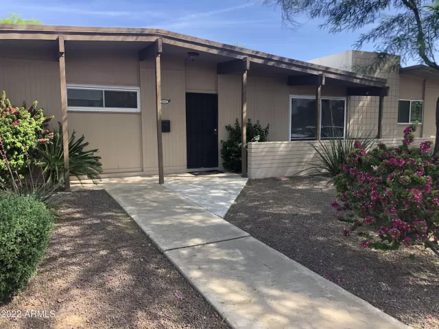 MLS: 6382137 Condo For Sale