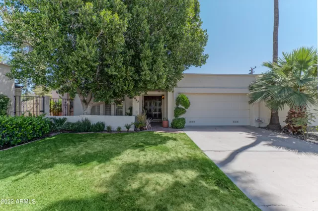 MLS: 6382168 Condo For Sale