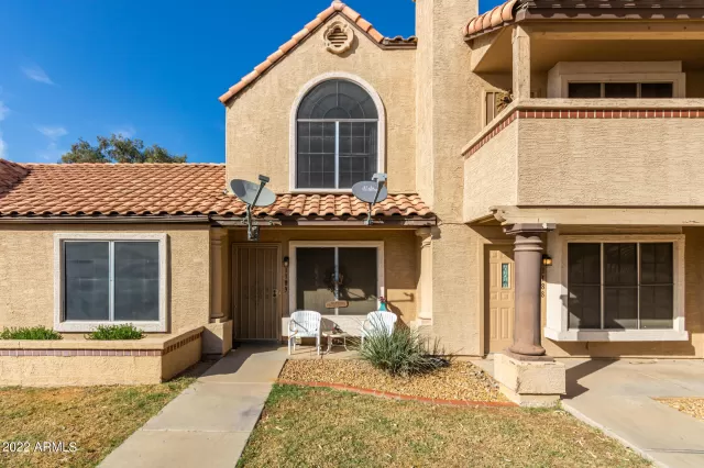 MLS: 6382183 Condo For Sale