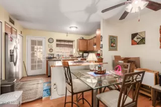 Photo #6: 6382183 Listing 