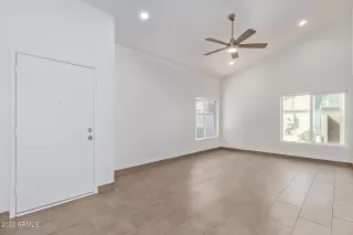 Photo #3: 6382202 Listing