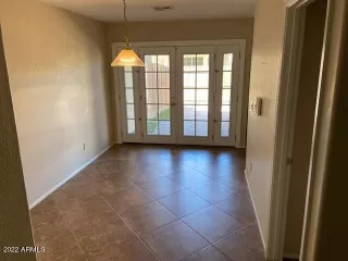 Photo #5: 6382353 Listing