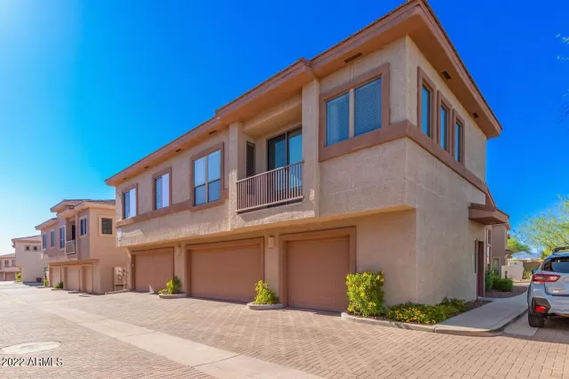 MLS: 6382434 Condo For Sale