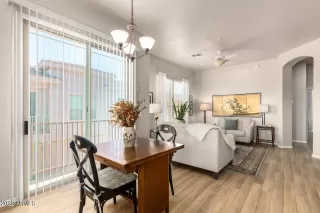 Photo #2: 6382434 Listing 