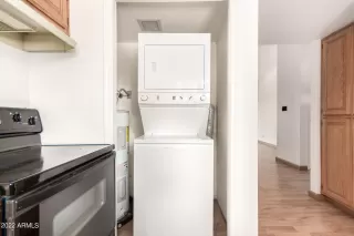 Photo #6: 6382564 Listing