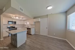 Photo #3: 6382670 Listing