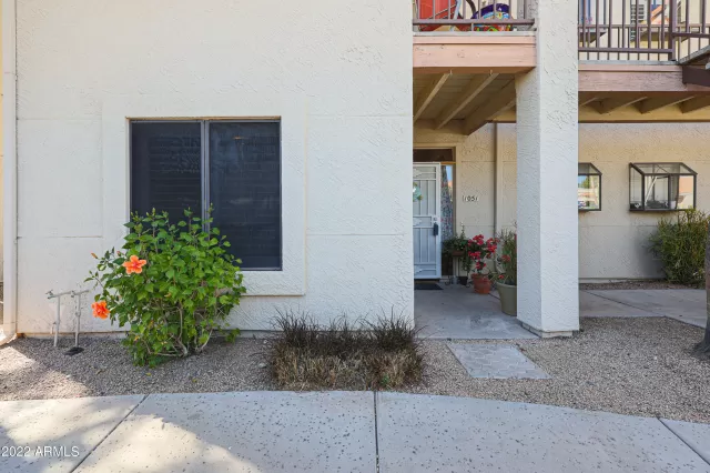 MLS: 6382671 Condo For Sale