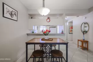 Photo #6: 6382671 Listing 