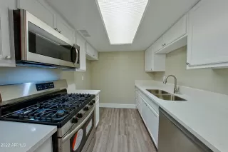 Photo #3: 6382681 Listing