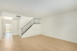 Photo #4: 6382892 Listing 