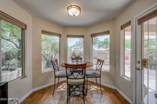 Photo #5: 6382984 Listing