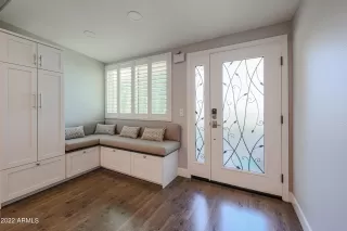 Photo #6: 6383218 Listing 