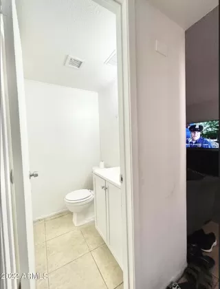 Photo #4: 6383233 Listing 