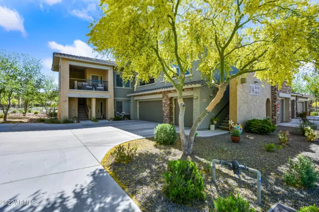 MLS: 6383292 Condo For Sale