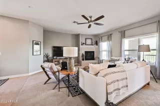 Photo #6: 6383292 Listing 