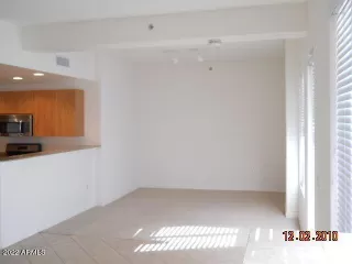 Photo #2: 6383338 Listing 
