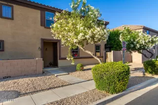 Photo #3: 6383464 Listing