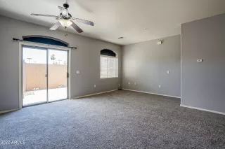 Photo #2: 6383592 Listing 