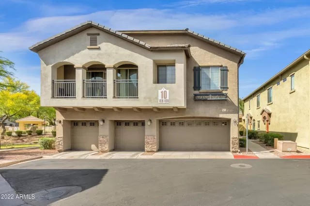 MLS: 6383593 Condo For Sale