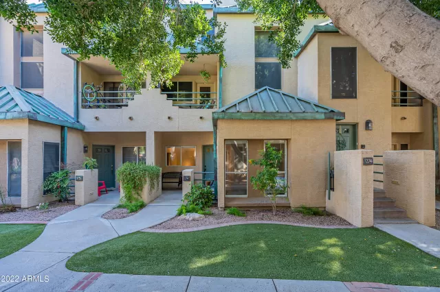 MLS: 6383606 Condo For Sale