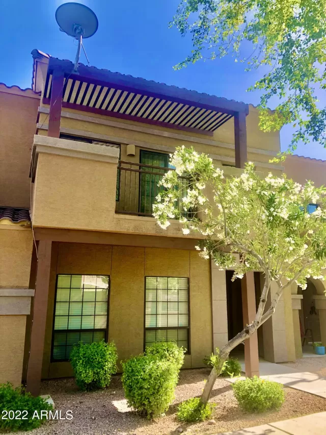 MLS: 6383648 Condo For Sale