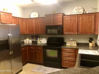 Photo #5: 6383648 Listing