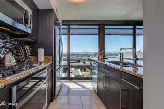 Photo #2: 6383769 Listing