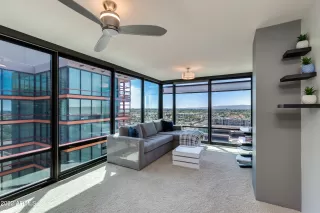 Photo #5: 6383769 Listing