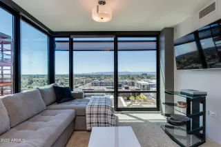 Photo #6: 6383769 Listing