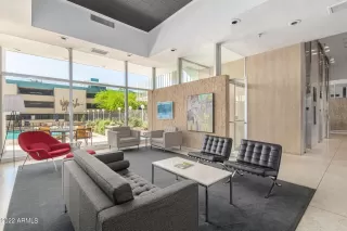 Photo #5: 6383927 Listing