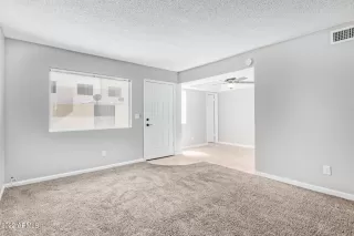 Photo #3: 6383973 Listing