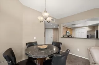 Photo #4: 6384048 Listing