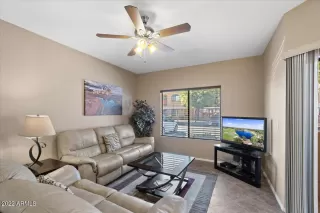 Photo #5: 6384048 Listing