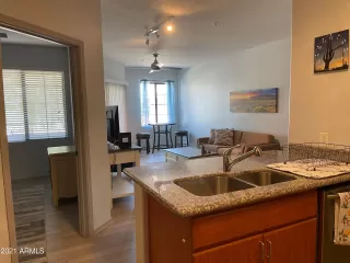 Photo #6: 6384180 Listing