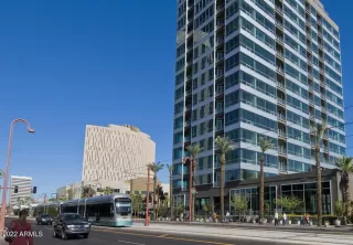 Photo #2: 6384229 Listing 