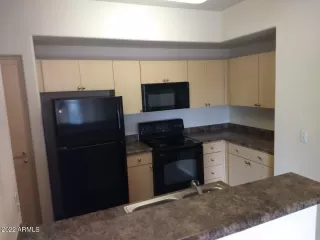 Photo #4: 6384344 Listing 