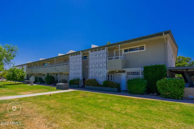 MLS: 6384464 Condo For Sale