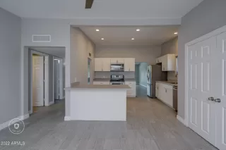 Photo #3: 6384464 Listing 