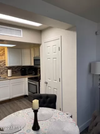 Photo #4: 6384584 Listing 