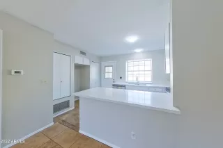 Photo #5: 6384795 Listing 